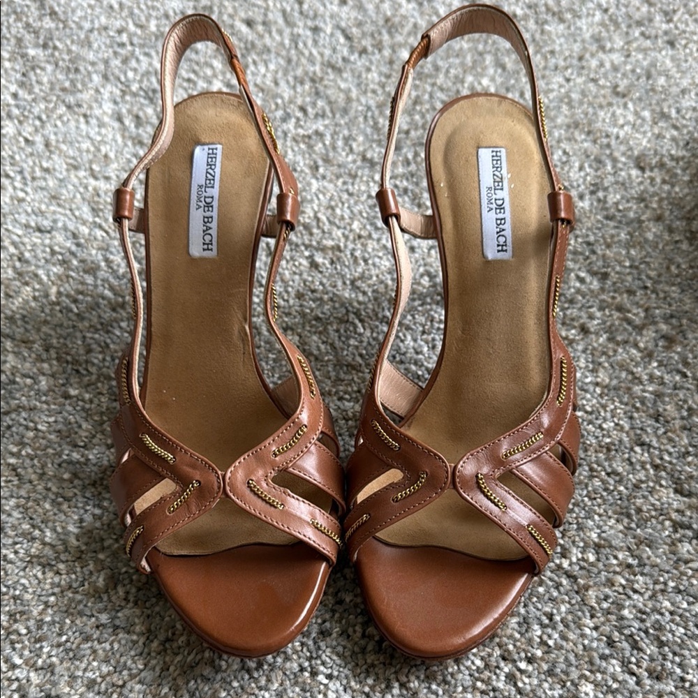Italian-made heel, purchased in Rome - Picture 2 of 4